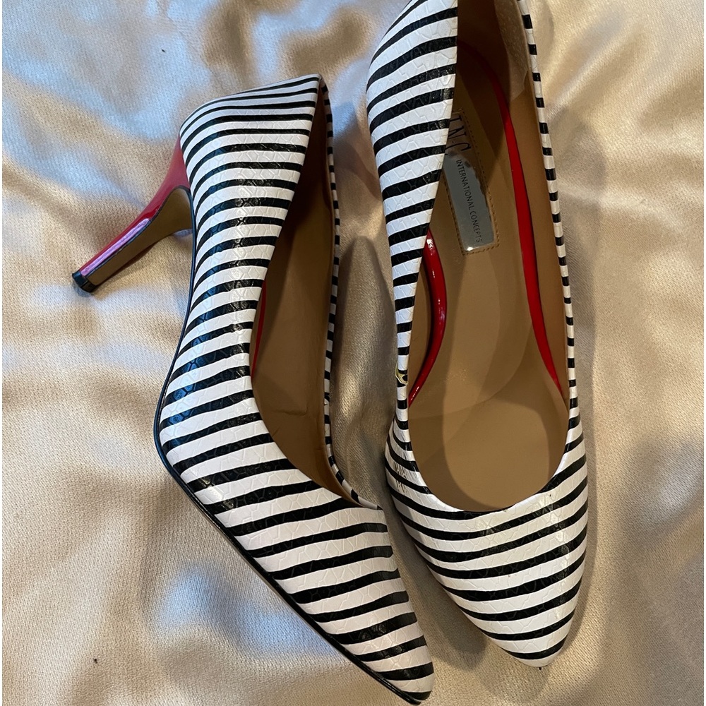 INC International Concepts Striped High Heels Size 8.5